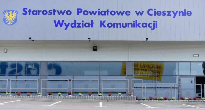 Zamknięto wydział komunikacji w Cieszynie z powodu nieobecności urzędników