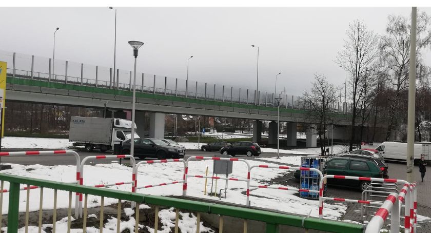 Dodatkowy parking oraz tężnia solankowa przy Bulwarach Straceńskich