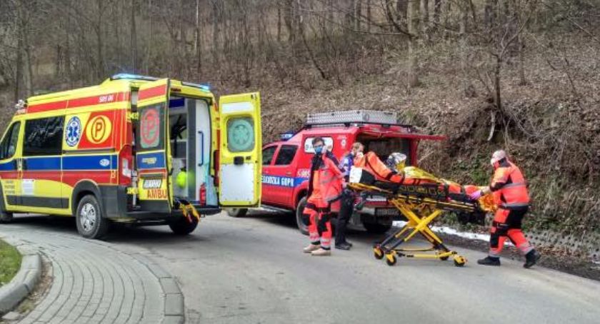 Wypadek rowerzysty na trasie zjazdowej w Stracone