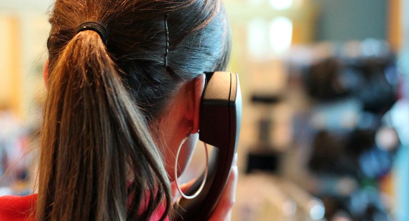 Szykują bat na telemarketerów nakłaniających do zawarcia umowy