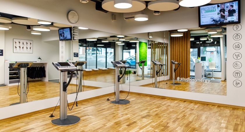 Czy efektywny trening może trwać 20 minut? Tak! Przyjdź do Studio Synergy  i wypróbuj bezpłatnie EMS. Wygraj roczny karnet
