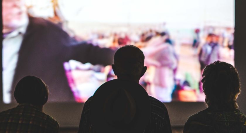 Bajkowe Kino Plenerowe na Dzień Dziecka w Kozach