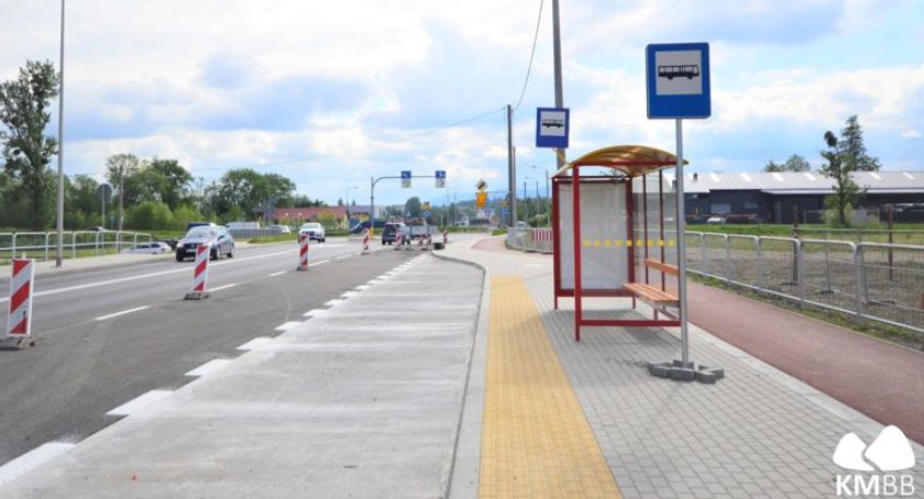 Na ul. Cieszyńskiej powstał nowy przystanek | Jaki autobus z niego odjeżdża?