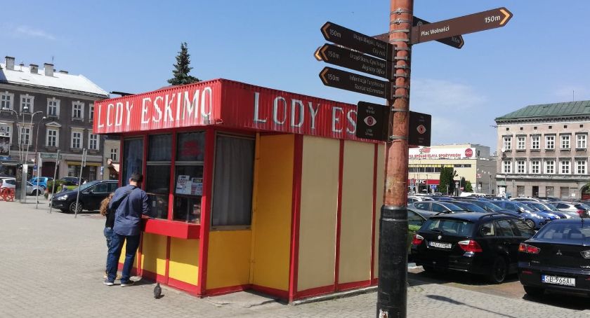 Budka z lodami Eskimo zniknie z Placu Wojska Polskiego? Pojawił się nowy pomysł na rozwiązanie tej sprawy
