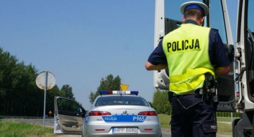 Kontrabanda w naczepie tira zatrzymanego w Buczkowicach