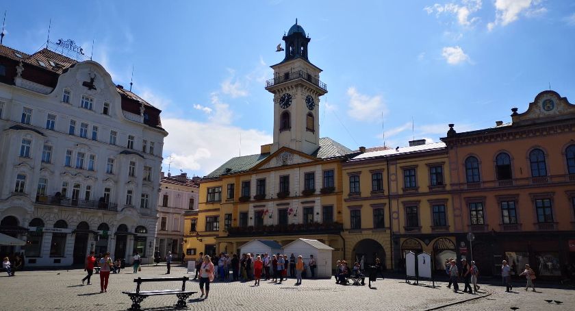 Odkrywaj Cieszyn podczas spacerów tematycznych z przewodnikiem