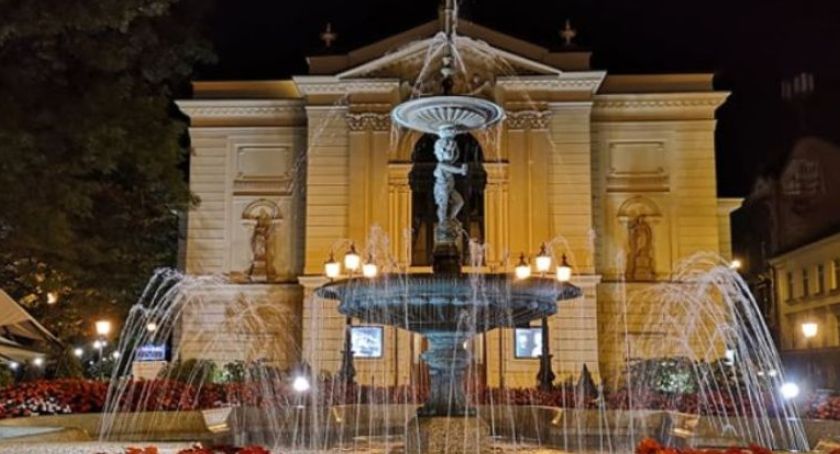 Tego jeszcze nie grali. Bielski teatr czynny w wakacje