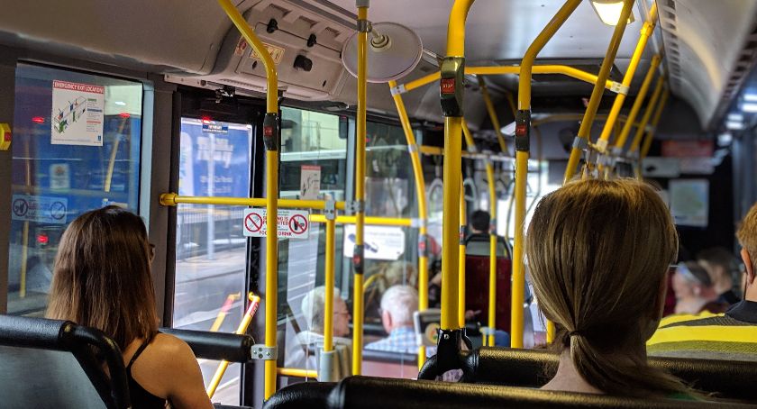 W cieszyńskich autobusach znów można kupić bilet u kierowcy