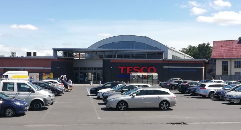 Likwidują Tesco w Żywcu, szykują się zwolnienia grupowe
