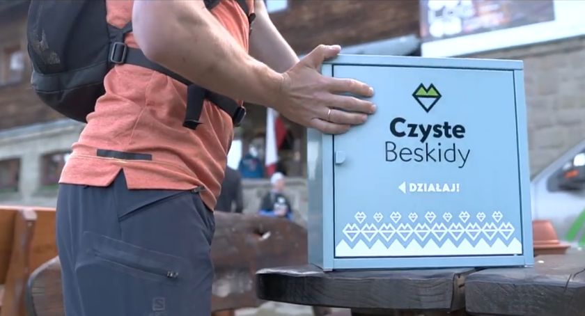 Stacje Czyste Beskidy - w górach pojawiły się specjalne skrzyneczki. Co się w nich znajduje?