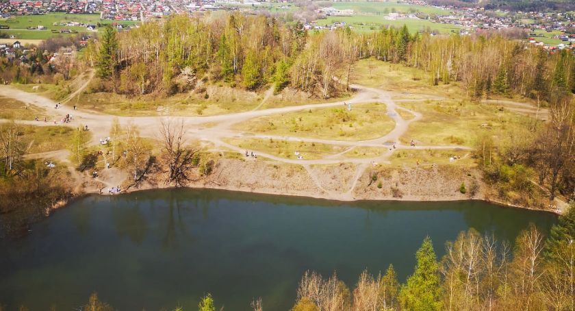 Wzmożone patrole na terenie kamieniołomu w Kozach i w rejonie Hrobaczej Łąki