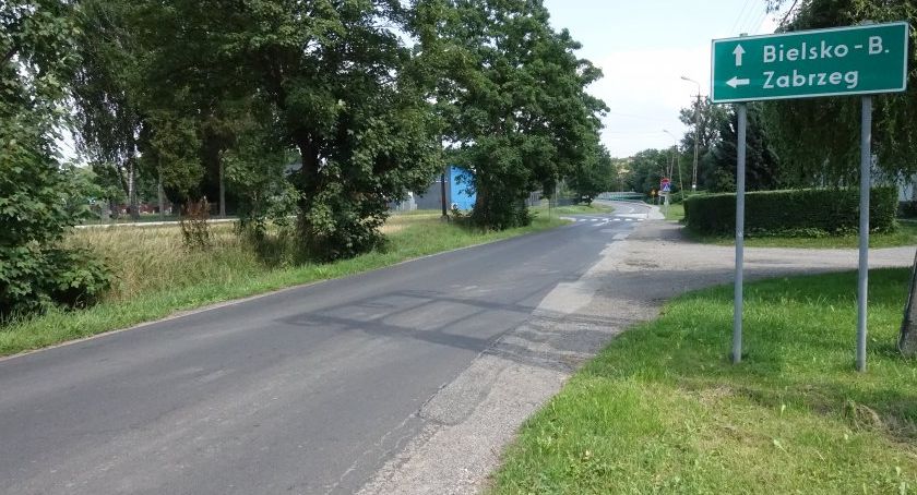 Po kilkudziesięciu latach ulica Rudzicka w Jasienicy doczeka się remontu
