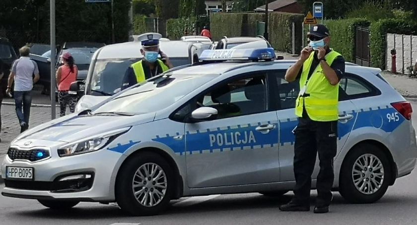 Pijany kierowca motoru zderzył się z porsche