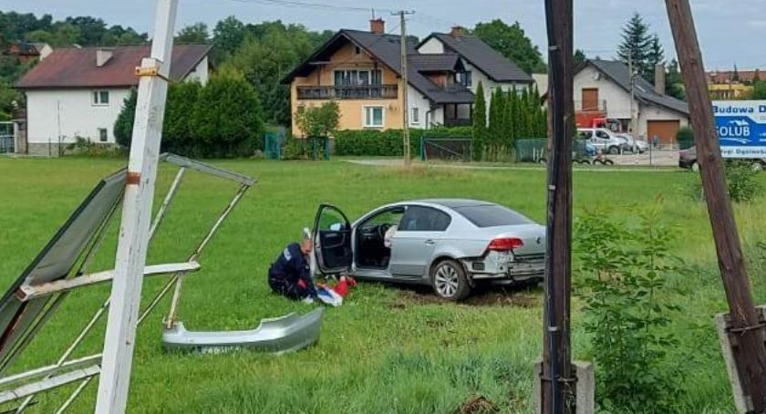 Napadł na sklep i groził kasjerce śmiercią | Pościg ulicami Brennej [FOTO]