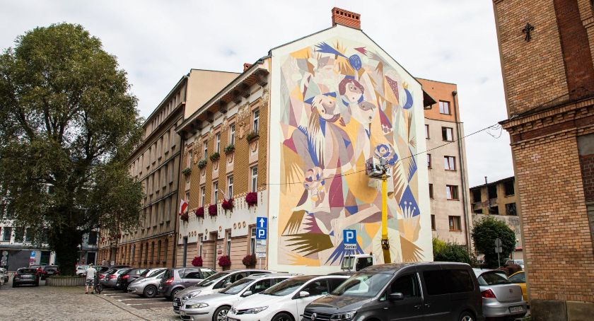 Nowy mural na 70-lecie połączenia miast Bielsko i Biała