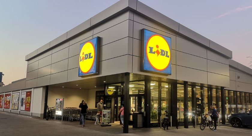 Sklepy Lidl otwierają się w niedziele niehandlowe | Które sklepy będą otwarte?