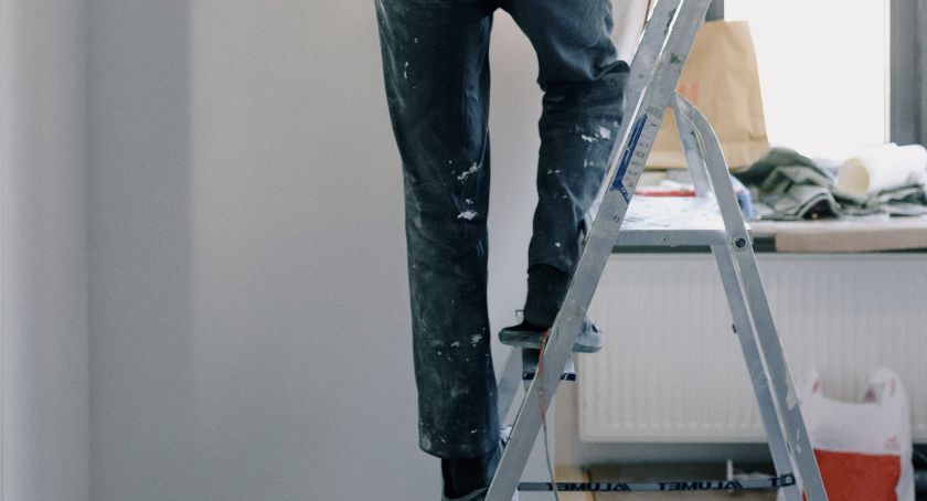 Prezent do nowego domu. Skomponuj dla bliskiej osoby niezbędne narzędzia do majsterkowania