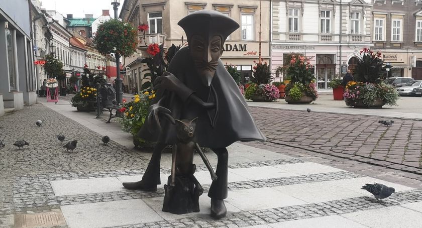 Don Pedro Szpieg z Krainy Deszczowców i Myping | Nowa rzeźba na bajkowym szlaku w Bielsku-Białej
