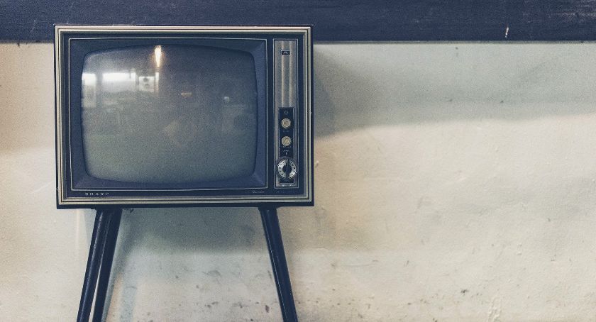 Czy będą mogli oglądać Teleexpress? Radny pyta o zakup telewizora dla podopiecznych bielskiego ośrodka