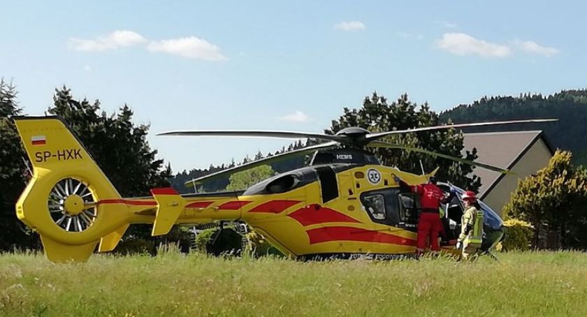Maszyna do mielenia palet raniła pracownika. W bielskim zakładzie lądował śmigłowiec LPR