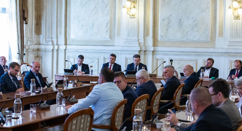 Radni sprzeciwiają się likwidacji Beskidzkiej Izby Rzemiosła i Przedsiębiorczości