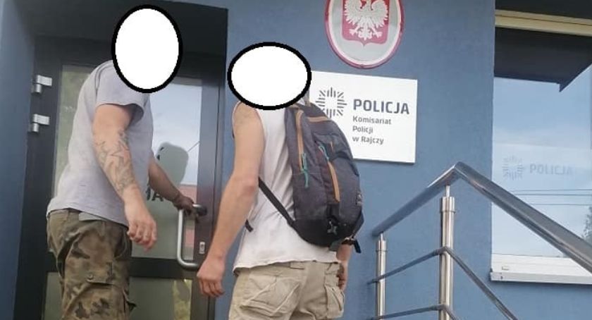 Z pełnym impetem ruszył samochodem w kierunku strażnika rybackiego