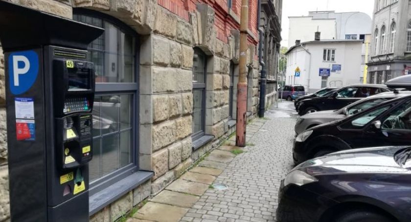 Podwyżka opłat za parkowanie w Bielsku Białej wydaje się nieunikniona