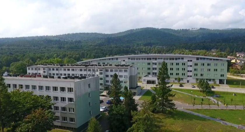 Studenci ATH przeszli na naukę zdalną