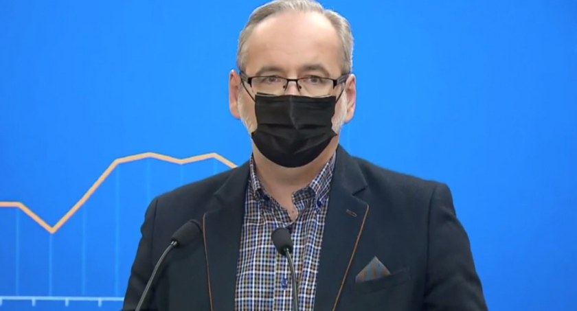 Za kilka dni administracja publiczna przejdzie na pracę zdalną | Minister zdrowia zaapelował też do pracodawców
