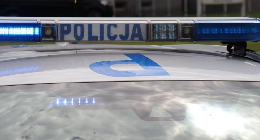 Kierowcy zatrzymanemu na Warszawskiej grozi 30 tys. zł grzywny