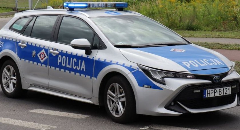 79-latka jechała pod prąd ekspresówką | Uszkodziła trzy pojazdy