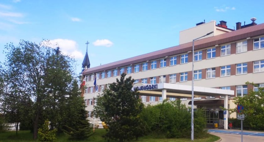Szpital Wojewódzki oferuje pracę uchodźcom z Ukrainy 