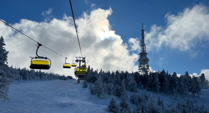Zakończenie sezonu narciarskiego w Beskidach i rowerowy zjazd po stoku narciarskim