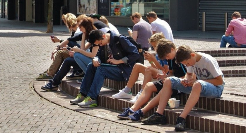 15-latek odpowie przed sądem za przerobienie legitymacji szkolnej