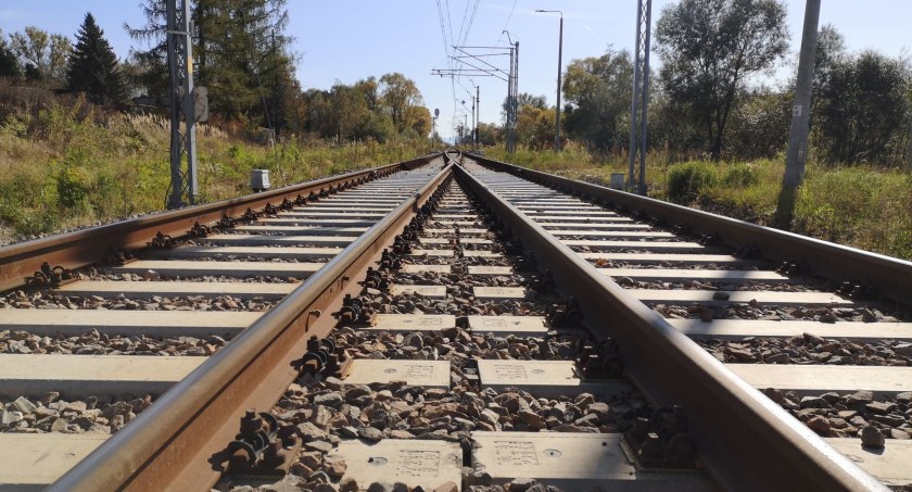 Nie ma przewoźników chętnych na linię kolejową Skoczów - Cieszyn