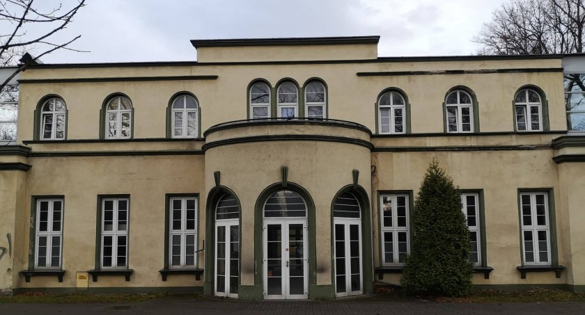 Jest przetarg na remont pałacyku i kortów tenisowych w Parku Włókniarzy