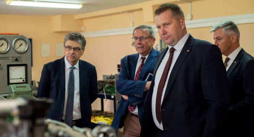Minister Przemysław Czarnek przyjechał do Bielska-Białej