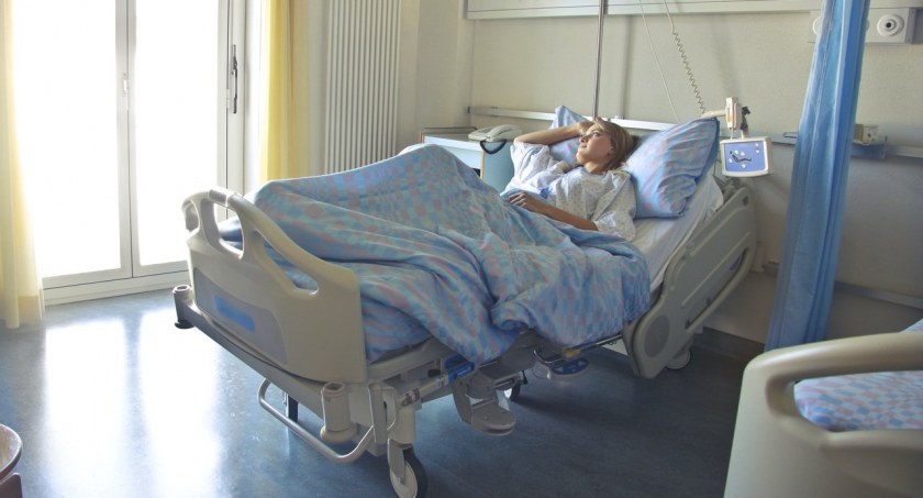 Żywiecki szpital ogranicza odwiedziny, koronawirus znów w natarciu?