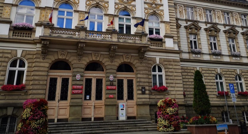 Urząd Miejski czynny w sobotę, urzędnicy odpracują wolne