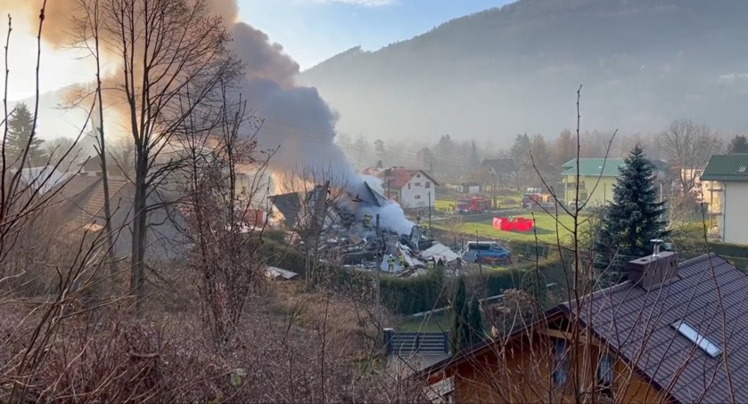 [VIDEO] Wybuch gazu w Ustroniu. Dom doszczętnie zniszczony. Spod gruzów wydobyto ciała dwóch mężczyzn