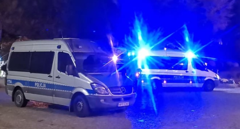Potrącenie pieszego i policjanta kierującego ruchem
