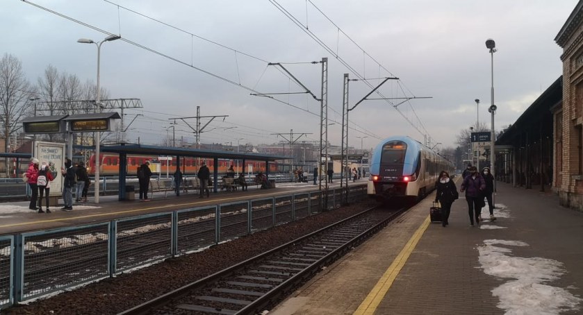 Sto procent więcej za zakup biletu u konduktora w Kolejach Śląskich