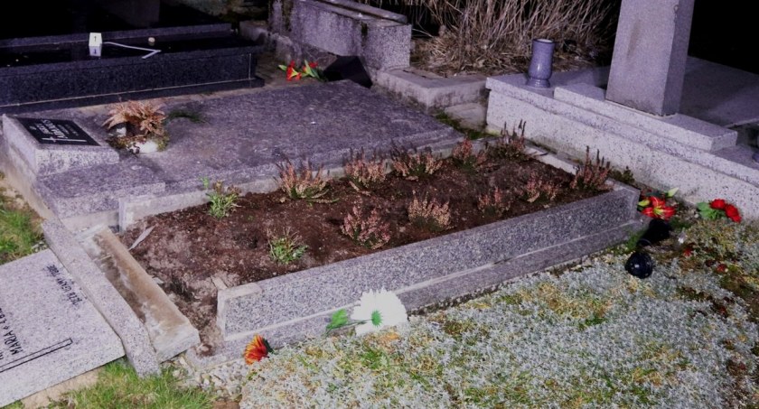 Demolka na cmentarzu w noc sylwestrową | Sprawca w rękach policji