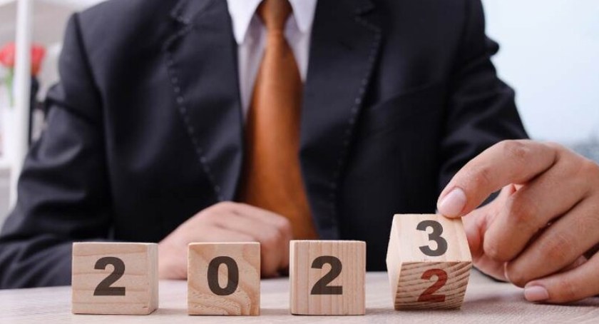 Od minimalnej po pracę zdalną. Duże zmiany dla pracowników w 2023 roku