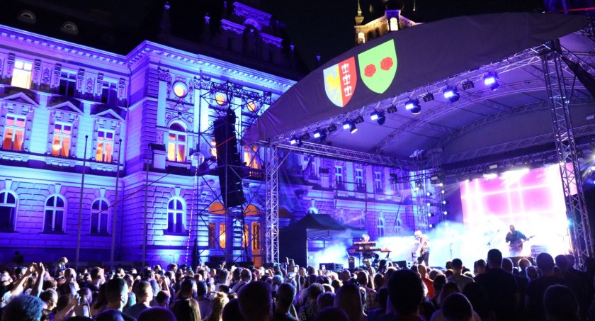 Kto wystąpi w Bielsku-Białej w 2023 roku? Znamy wyniki plebiscytu