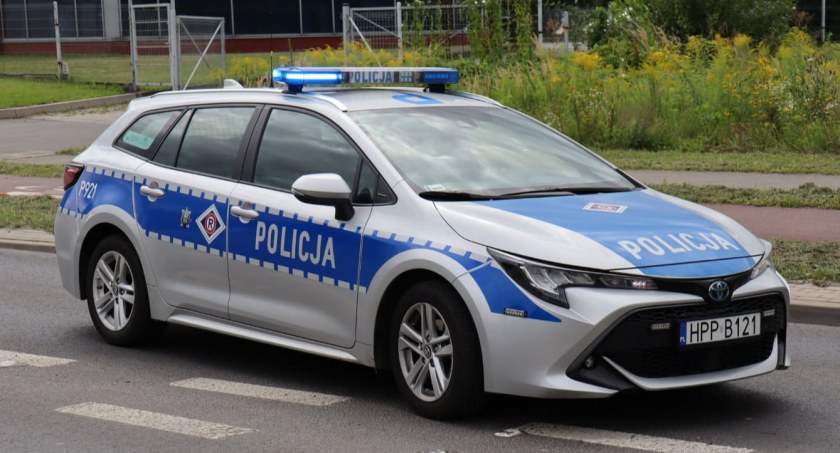 20-latek znęcał się nad matką