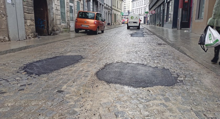Fuszerka  w centrum Białej