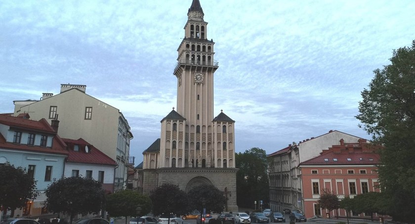 Bielska Katedra traktowana jak toaleta | Duchowni proszą o reakcję wiernych