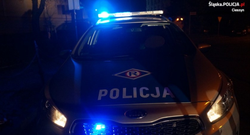 Pijany uciekał przed policją z 4-letnim dzieckiem w samochodzie