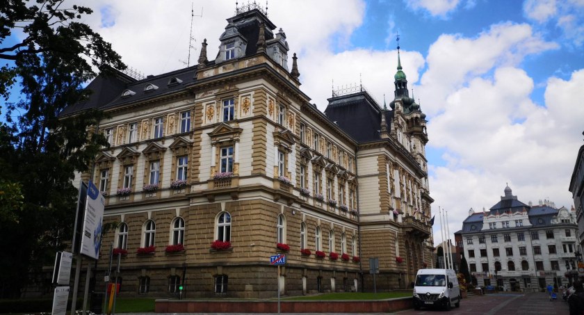 Dlaczego nie użyto alertu RCB podczas skażenia wody? Prezydent wydał oświadczenie. Zawieszono naczelnika wydziału